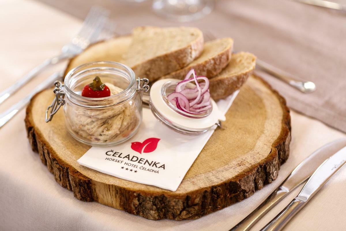 Horsky Hotel Celadenka / Mountain Resort Čeladná Bagian luar foto